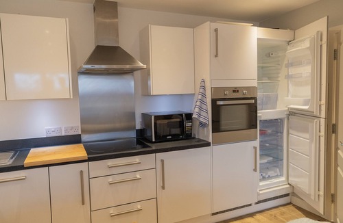 Nightingale Apartment | 2 bed flat in Wandsworth/Balham modern/spacious light -boutique hotel experience