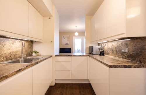 Bishopsgate Apartment | 2 Bed Flat near Barbican Centre