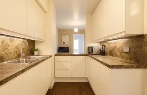 Coleman Street Apartment | 2 Bed Flat near Barbican Centre