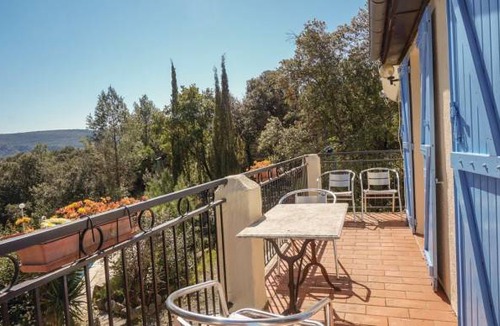 Prades-sur-Vernazobre House | 2 bedroom accommodation in Prades sur Vernazobre