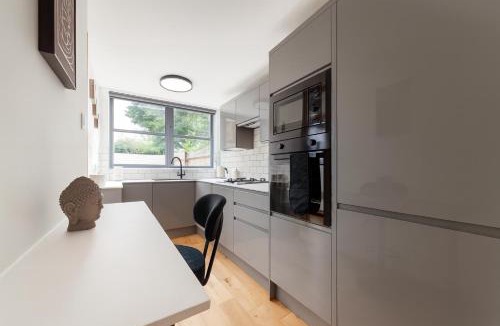Canonbury Apartment | 2 Bed Garden Flat in Islington