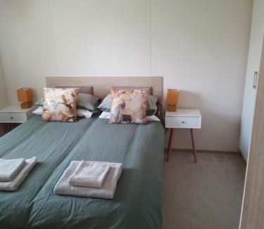 Fenny Bentley Resort | 2-bed Hide-away Caravan at Ashbourne Heights