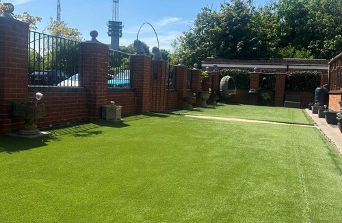 Oldbury House | 2 bed Home