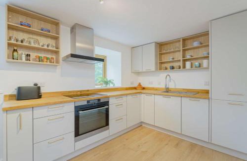 Aberystwyth House | 2 Bed in Aberystwyth 83552