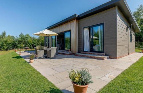 Ashford Bowdler House | 2 Bed in Ashford Bowdler 78024