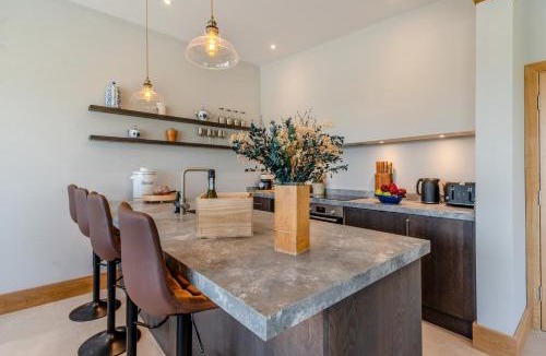 Fourstones Near Bentham House | 2 Bed in Austwick oc-l31946