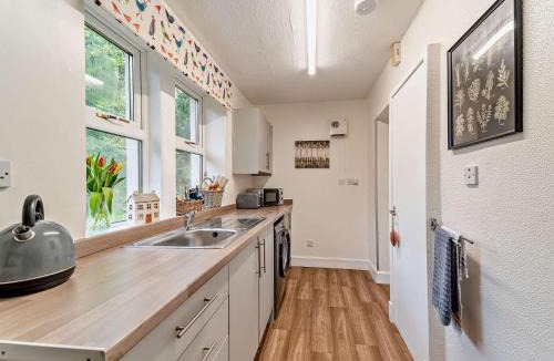 Kirkmichael House | 2 Bed in Ayr 96012