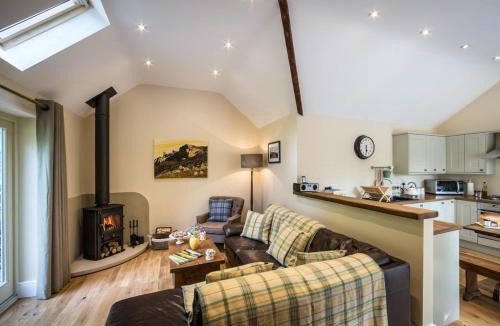 Beeley House | 2 Bed in Bakewell oc-skn18