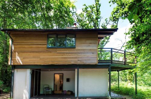 Beaulieu House | 2 Bed in Beaulieu NFL71