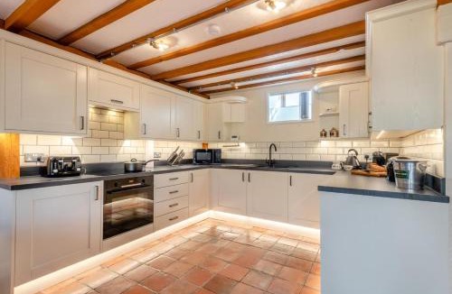 Bradwell House | 2 Bed in Bradwell oc-l30646