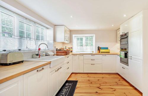 Langtoft House | 2 Bed in Bridlington 13mls E 93140