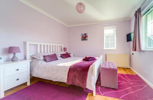 Brighstone House | 2 Bed in Brighstone IC132