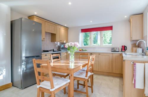 Barrow Gurney House | 2 Bed in Bristol 72582