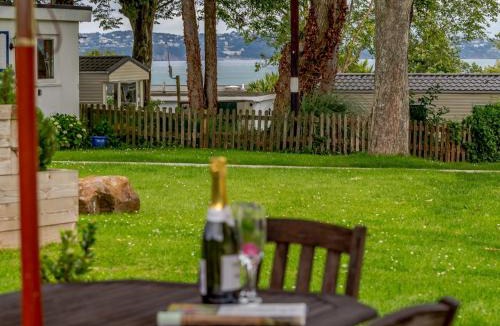 Brixham House | 2 Bed in Brixham 78565