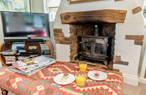 Beaulieu House | 2 Bed in Brockenhurst oc-92220