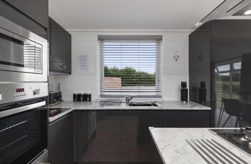 Canaston Wood Cabin | 2 Bed in Canaston Bridge oc-d34702