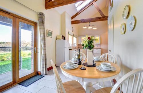 Barry House | 2 Bed in Cardiff oc-91126