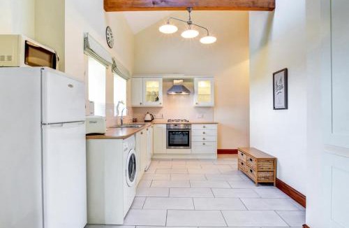 Barry House | 2 Bed in Cardiff oc-91126