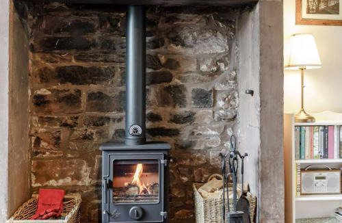 Wing House | 2 Bed in Carlisle oc-83330