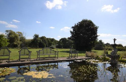 Chippenham House | 2 Bed in Chippenham 77333