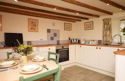 Chittlehampton House | 2 Bed in Chittlehampton LCOBB