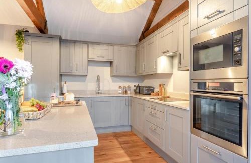 Clipston House | 2 Bed in Clipston oc-o34219