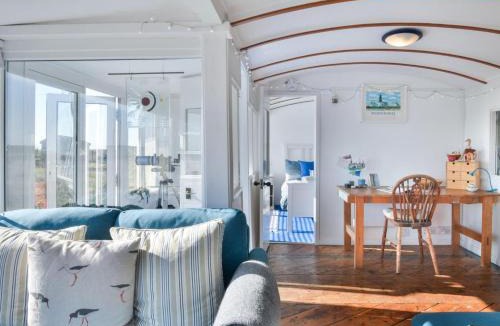 Dungeness House | 2 Bed in Dungeness BT079