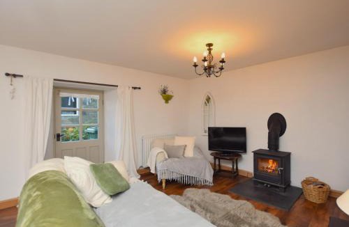 Edlingham House | 2 Bed in Edlingham 78643