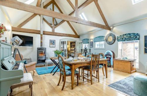 Dalbury Lees House | 2 Bed in Ednaston 89339