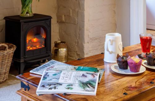 Pitchcombe House | 2 Bed in Evesham 49245