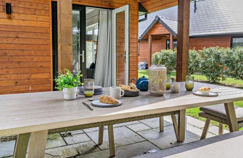 Upper Killay House | 2 Bed in Fairwood 91724