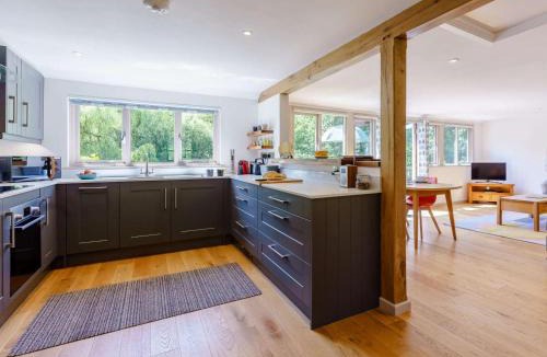 Framfield House | 2 Bed in Framfield 80504