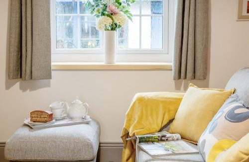 Pen-clawdd House | 2 bed in Gower 77978