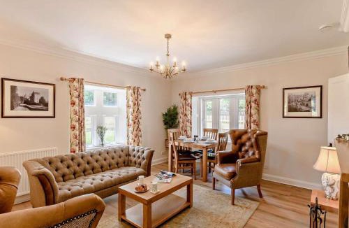 Hawick House | 2 Bed in Hawick 91905