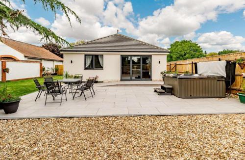 Winestead House | 2 Bed in Hedon 89596