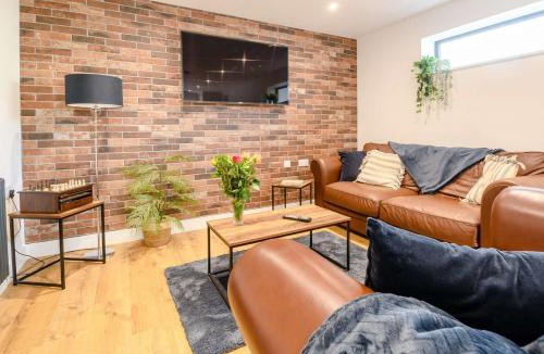 Winestead House | 2 Bed in Hedon 89596