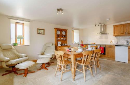 Easterside House | 2 Bed in Helmsley TGCHF