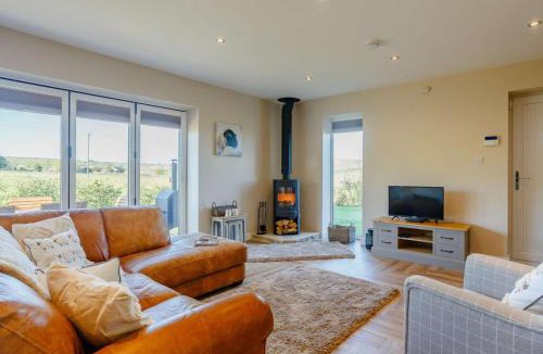 Cowling House | 2 Bed in Keighley oc-85669