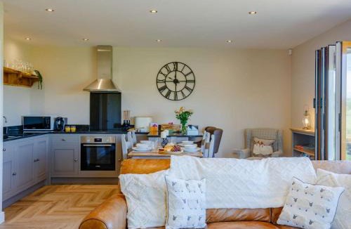 Cowling House | 2 Bed in Keighley oc-85669