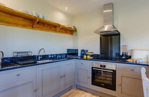 Cowling House | 2 Bed in Keighley oc-85669