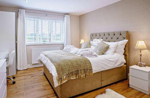 Felinfach House | 2 Bed in Lampeter oc-75211