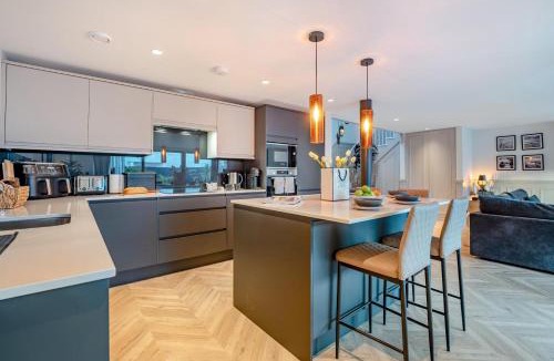 Lancing House | 2 Bed in Lancing oc-t29902