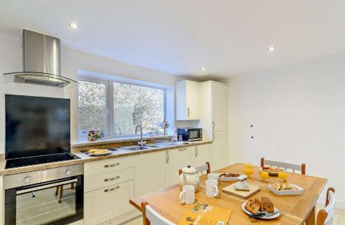 Langtoft House | 2 Bed in Langtoft 82339