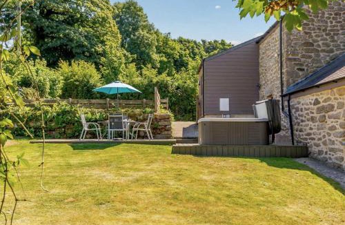 Stenalees House | 2 Bed in Lanlivery CHEST