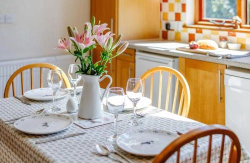 Stenalees House | 2 Bed in Lanlivery CHEST