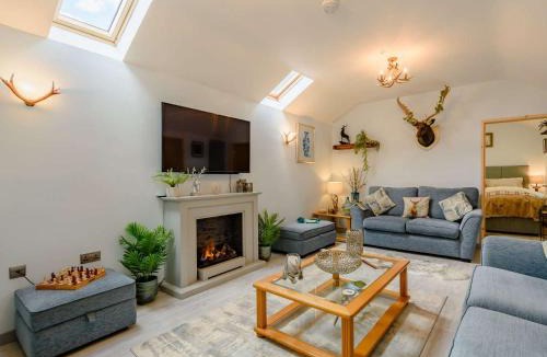 Lixwm House | 2 Bed in Lixwm 88028