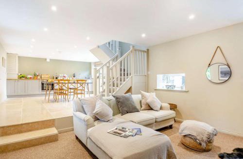 Llandrillo House | 2 Bed in Llandrillo 88598