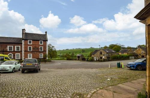 Longnor House | 2 Bed in Longnor 78661