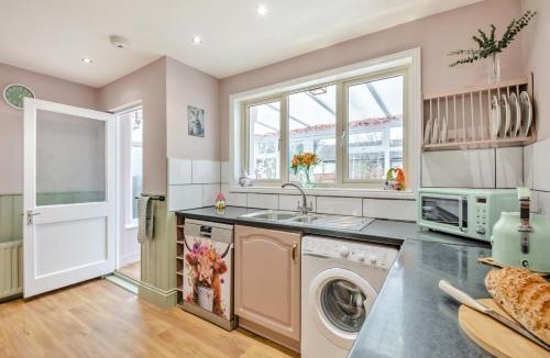 Lowick House | 2 Bed in Lowick oc-c34008