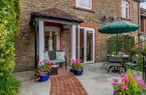 Parkend House | 2 bed in Lydney 83446